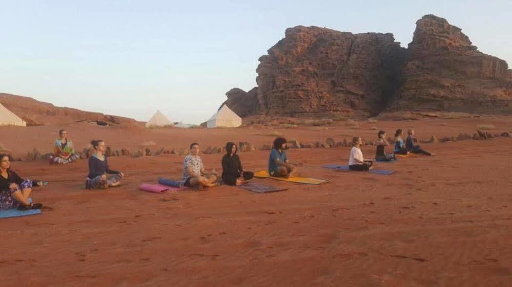 Mohammed Mutlak Camp Hotell Wadi Rum Exteriör bild