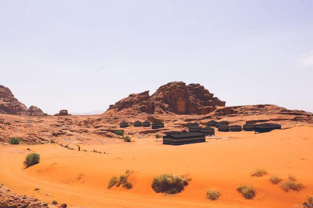 Mohammed Mutlak Camp Hotell Wadi Rum Exteriör bild