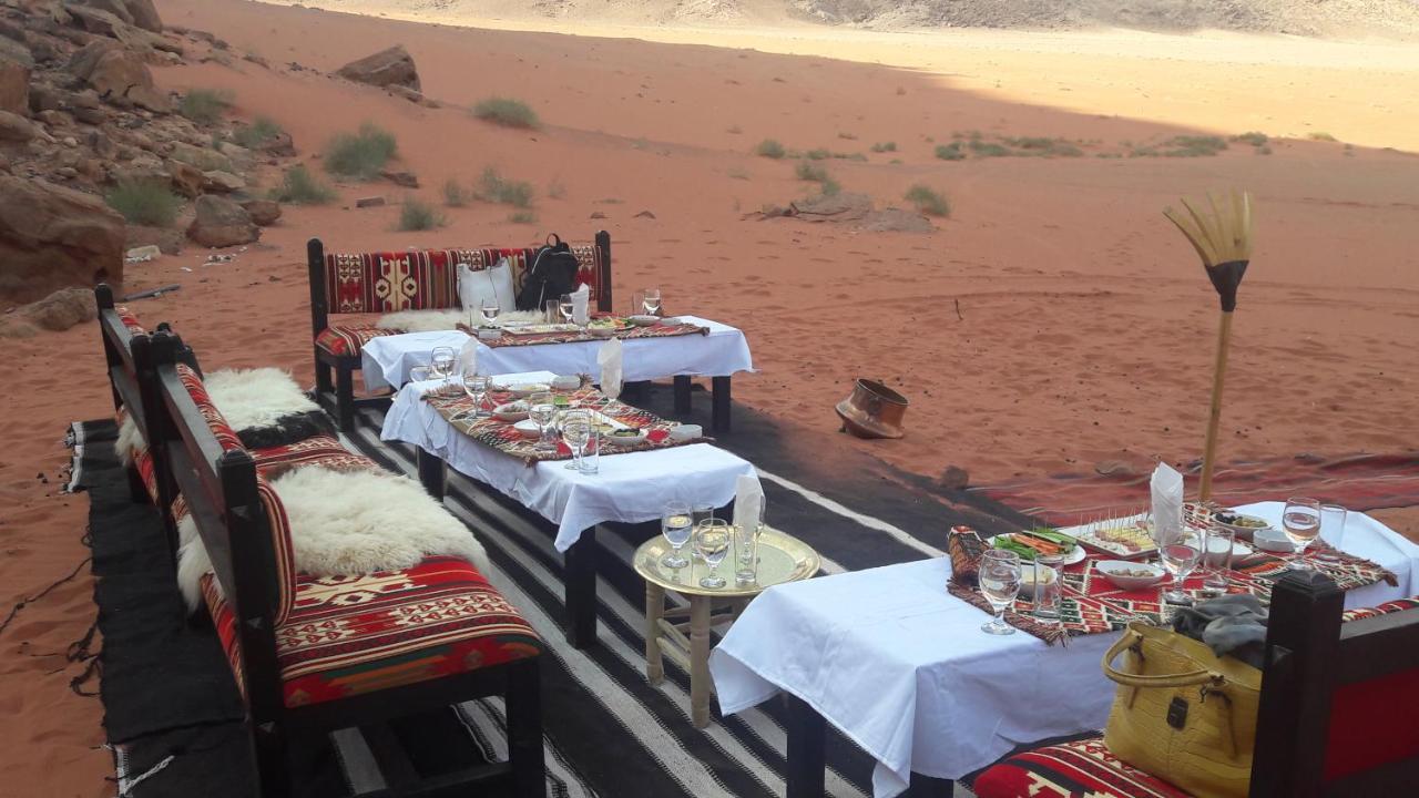 Mohammed Mutlak Camp Hotell Wadi Rum Exteriör bild